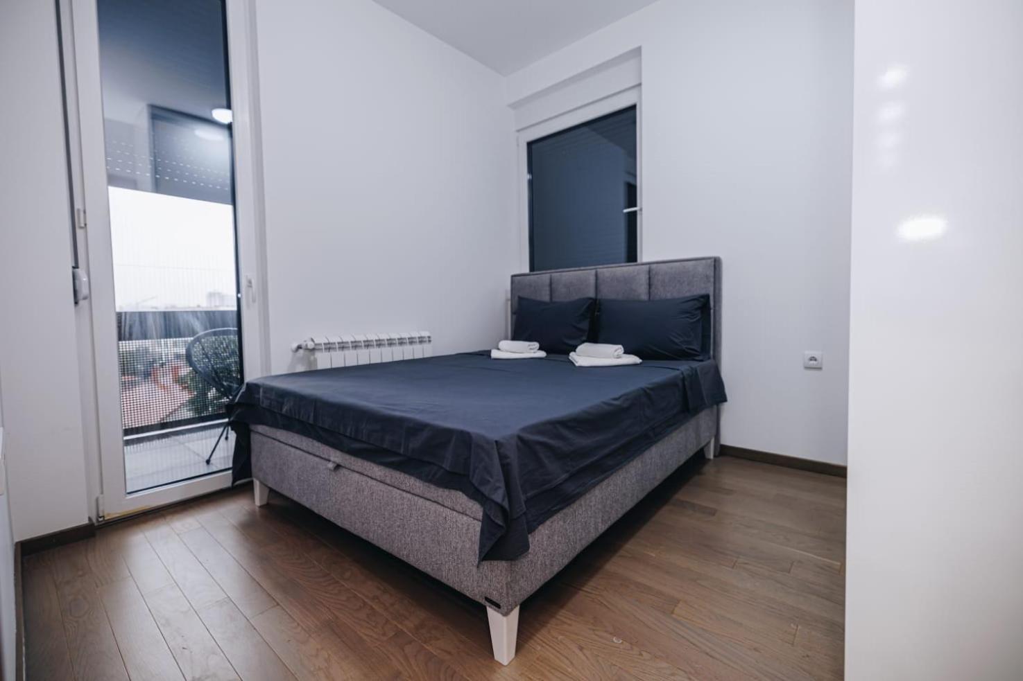 Lust Premium Apartments ครากูเยวัตส์ ภายนอก รูปภาพ